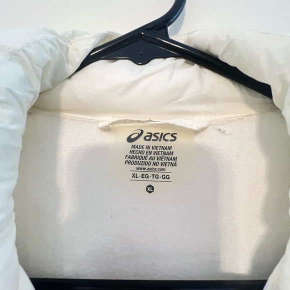 ASICS running jacket - Picture 2 of 7